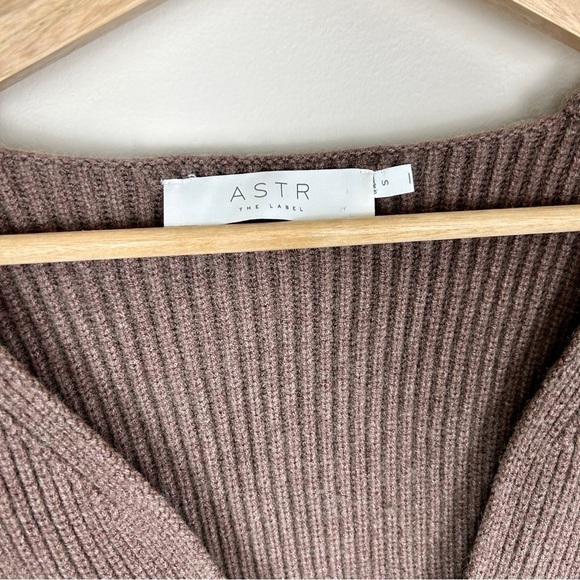 Astr Plunge V-neck Long Sleeve Sweater Dress In Mocha - Picture 6 of 7